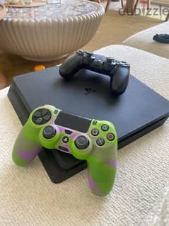 ps4 slim 500 GB + plus 2 original controllers 0