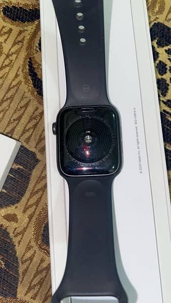 Apple Watch SE-42m 9