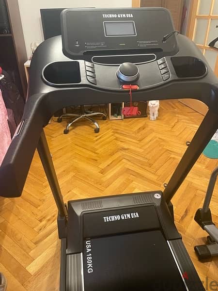 Techno Gym treadmill USA 1