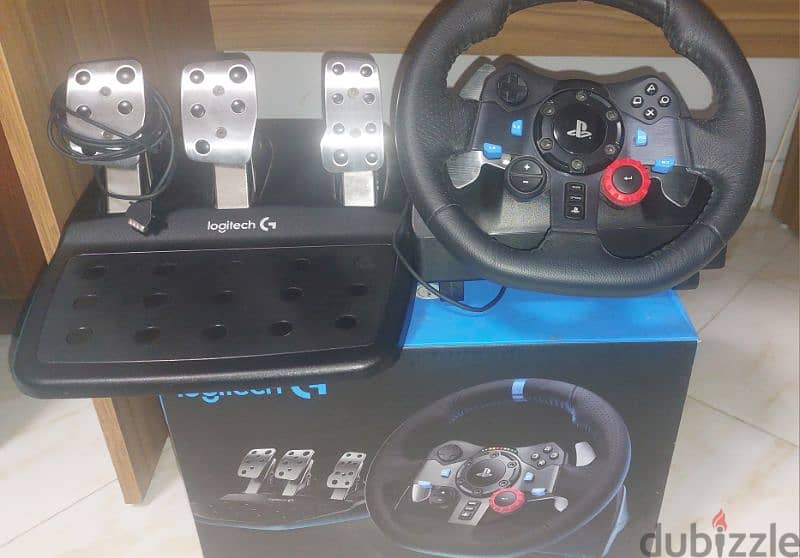 logitech g29 steering wheel حاله ممتازه 4