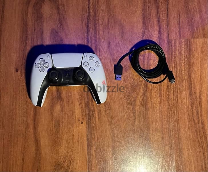 PlayStation 5 Used in great condition بلايستيشن ٥ مستعمله حاله ممتازه 2