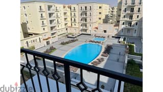 Apartment in Boulevard View Pool 0