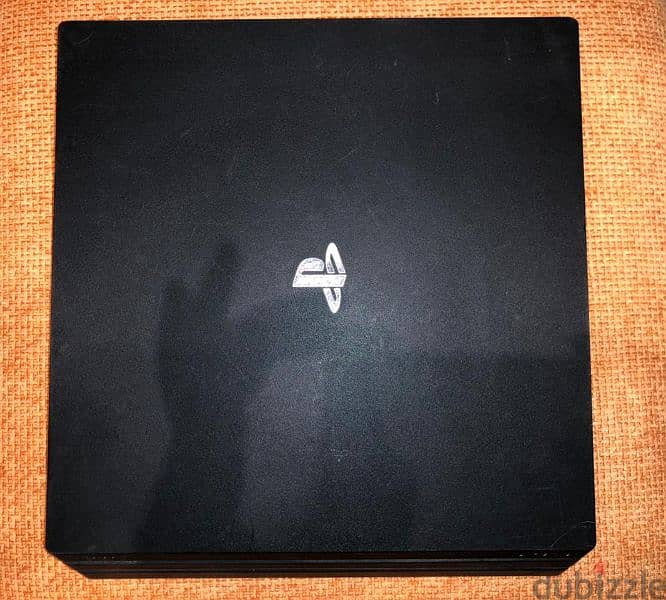 playstation 4 pro 0