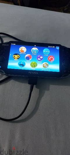 وارد السعوديه معاه كارت 64 جيجا ولعبه PS Vita OLED Modded