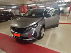 Peugeot 5008 model 2021 in a good condition 0