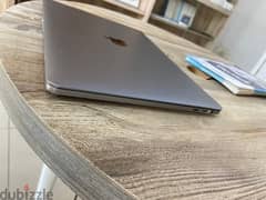 MacBook Pro 13” Touchbar 2018