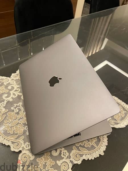 MacBook Pro M1 2020 With Touch Bar And Finger Print 2