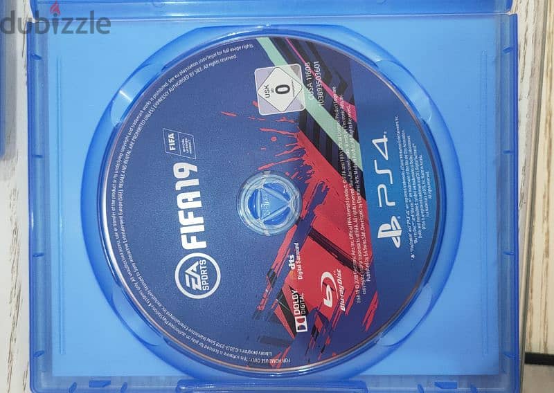 5 CD ps4 used as new 9