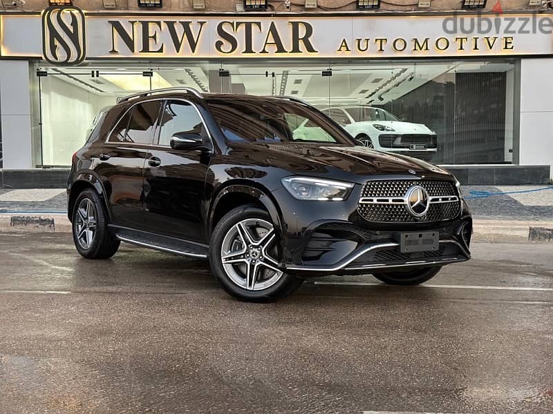 GLE450 Suv 2024 facelift . . Black x brown . . zero 0