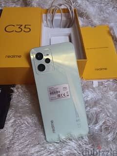 Realme C35