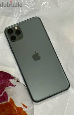 iphone 11 pro max like new