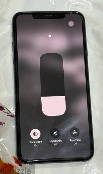 iphone 11 pro max like new 3