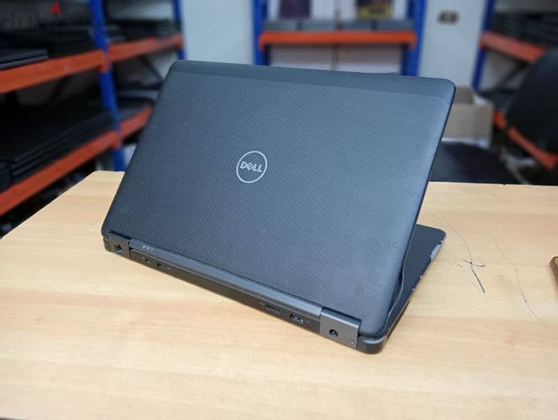 Dell Latitude E7450 6