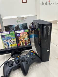 xbox360 with 2 controllers 0