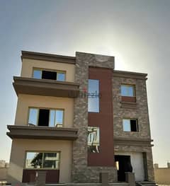 Townhouse corner villa, close receipt, for sale, Noble Residence Compound, inside Taj City Compound, directly in front of the airport, minutes from He