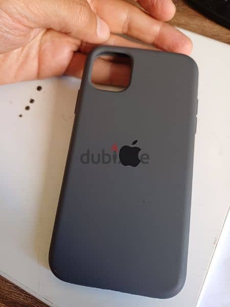 IPHONE 11 - DUAL SIM - BATTERY 90% 8