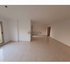 شقةمميزةإيجار٢١١م ارضي بحديقة في مدينتي apartment for rent in Madinaty 0