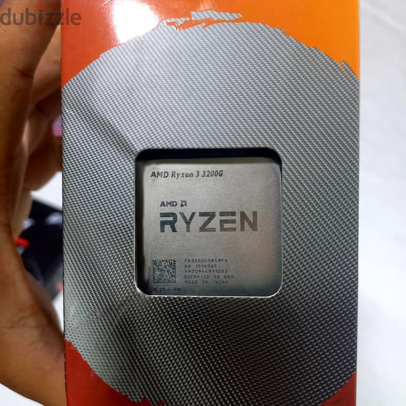 بروسيسور Ryzen 3 3200G بكارت شاشة مدمج 1