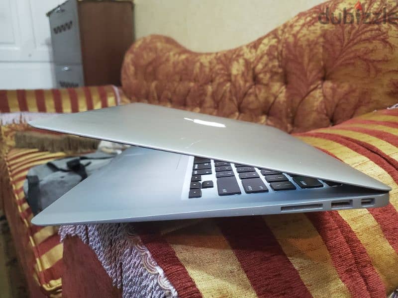 MacBook Air  2015 M1 i7 ssd502 3