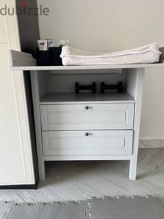 IKEA changing table excelling condition