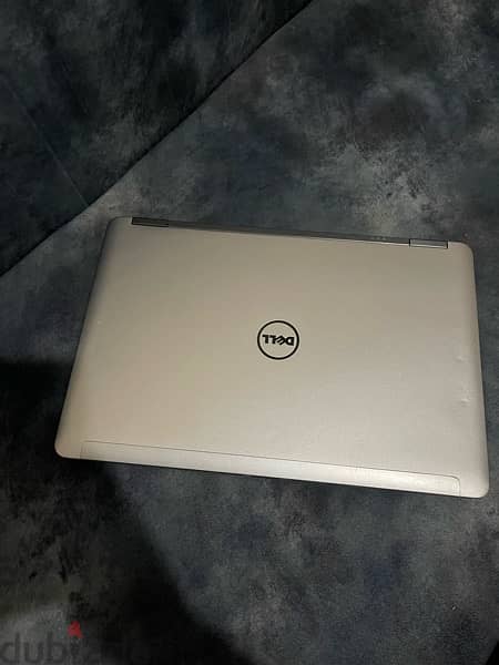 Dell E6540 1