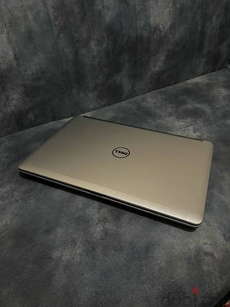 Dell E6540 2