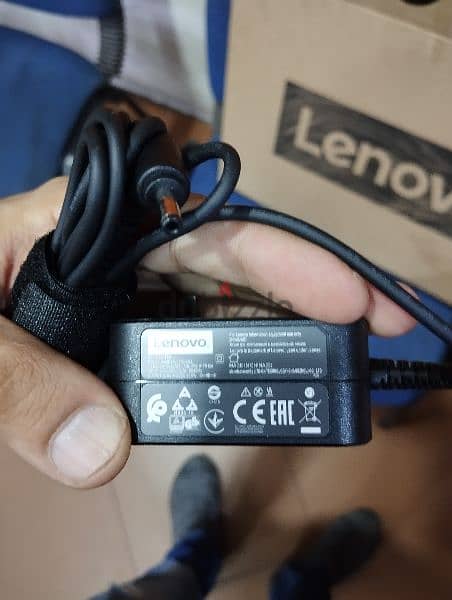 Lenovo V15 G1 IML 1