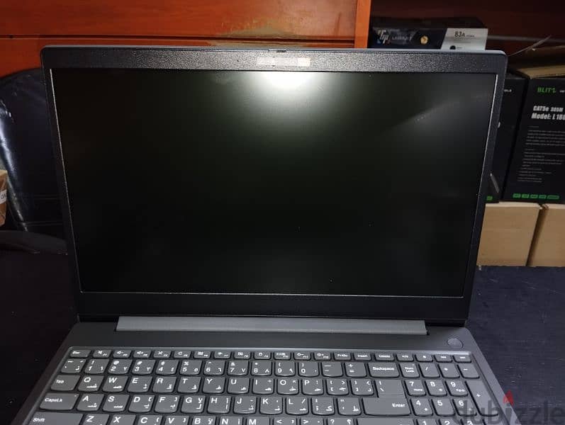 Lenovo V15 G1 IML 2