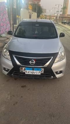 Nissan Sunny 2015 0