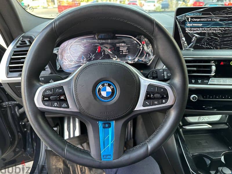 BMW ix3 M Sport Top line 2023 صناعة المانى بالكامل 7