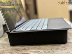 laptop dell xps 9315 موديل  باقي في الضمان ٧ شهور