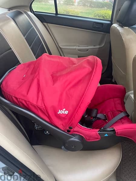 stroller with car seat from joie used like new 3