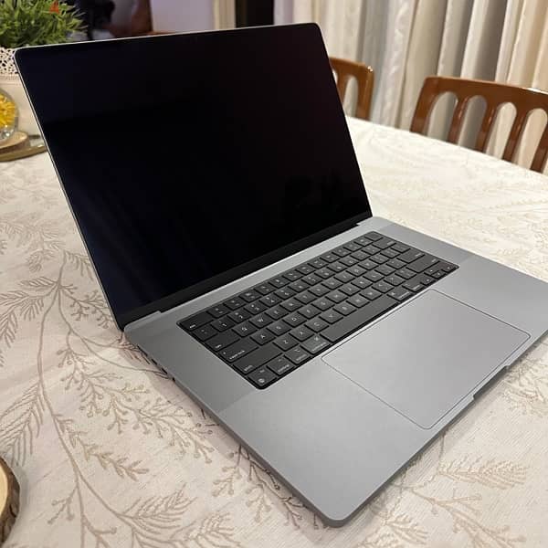 MacBook Pro 16inch 2021 1