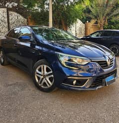 Renault Megane 2018 - excellent condition 0