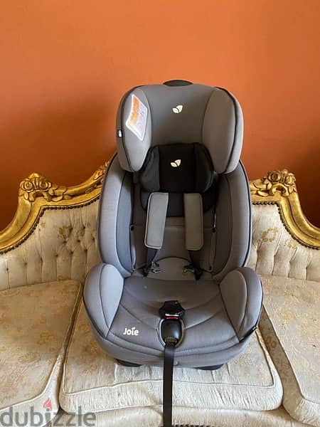 joie car seat from 1 to 25 kg چوي كرسي سيارة 1