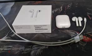 Apple Airpods 2 fully working with charging cable 0