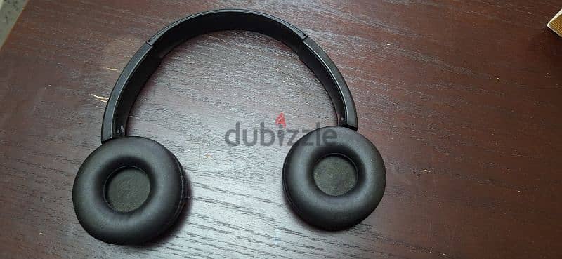 Sony headphones-Bluetooth 0