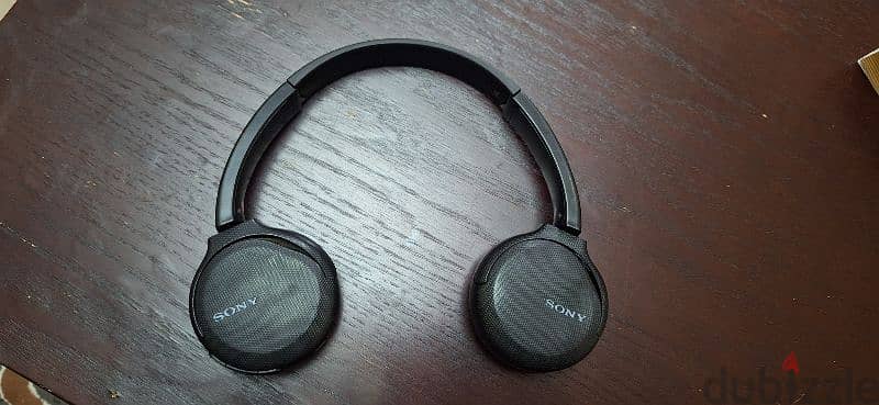 Sony headphones-Bluetooth 1