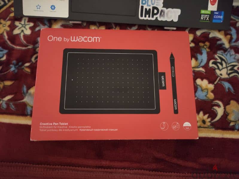 one by Wacom small 6 x 4 inch working area جرافيك تابلت واكوم 4