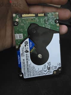 Western digital 2Tb 2.5" HDD 0