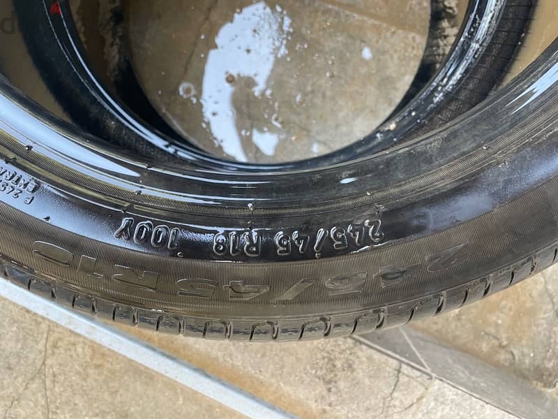 Tires for sale 245/45/R18 Pirelli Run flat 2