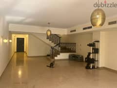 For Rent Semi Furnished Townhouse in Compound Stone Park 0