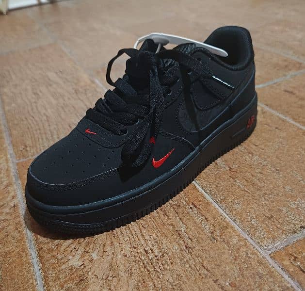 Black nike air force 1