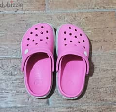 pink Crocs 0