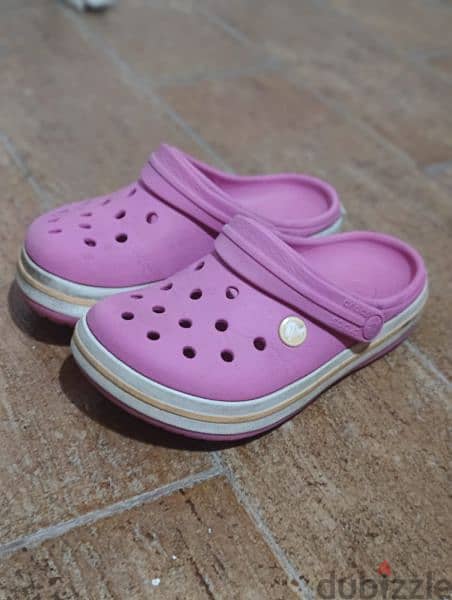 pink Crocs 1