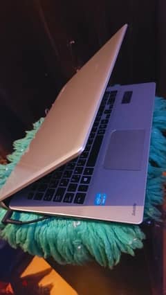 toshiba satellite c55-B like new 0