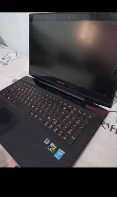 عملاق الالعاب من لينوفو Lenovo y50-70 0