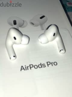 Apple airpod Pro with megsafe charging case 0