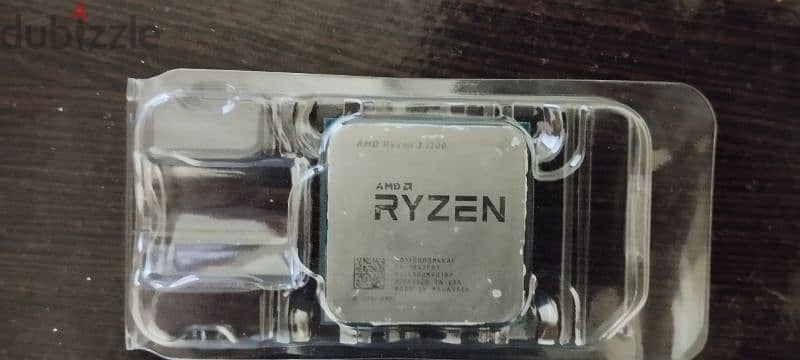 معالج AMD RYZEN 3 1200 و Ram Kingston 8GB DD4 3