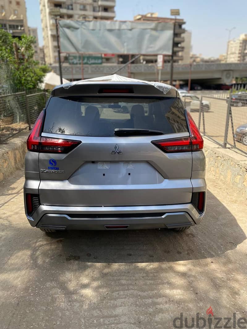 Mitsubishi Xpander 2024 mid line بأحسن أنظمه التقسيط 2